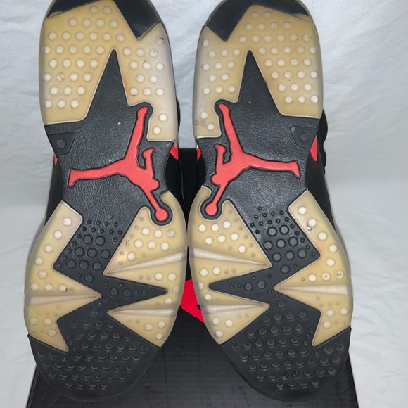 Air Jordan retro  black infrared 6s.  Size 10 - Picture 5 of 6